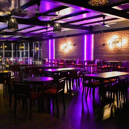 Hotel The Grand Coral Bengaluru Zewnętrze zdjęcie