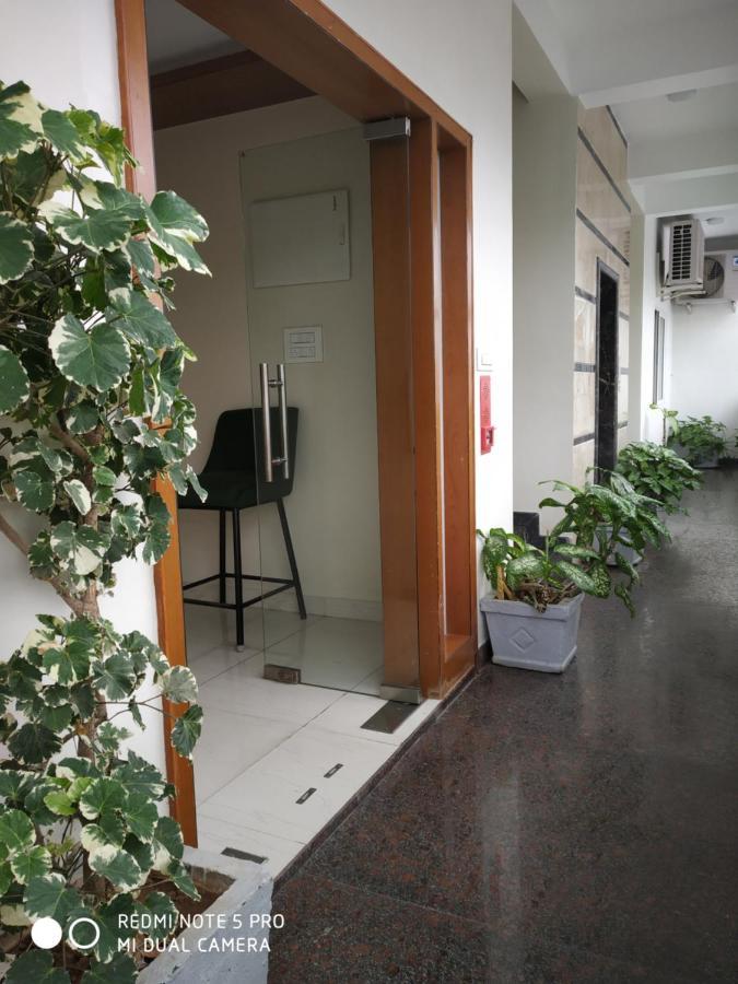 Hotel The Grand Coral Bengaluru Zewnętrze zdjęcie